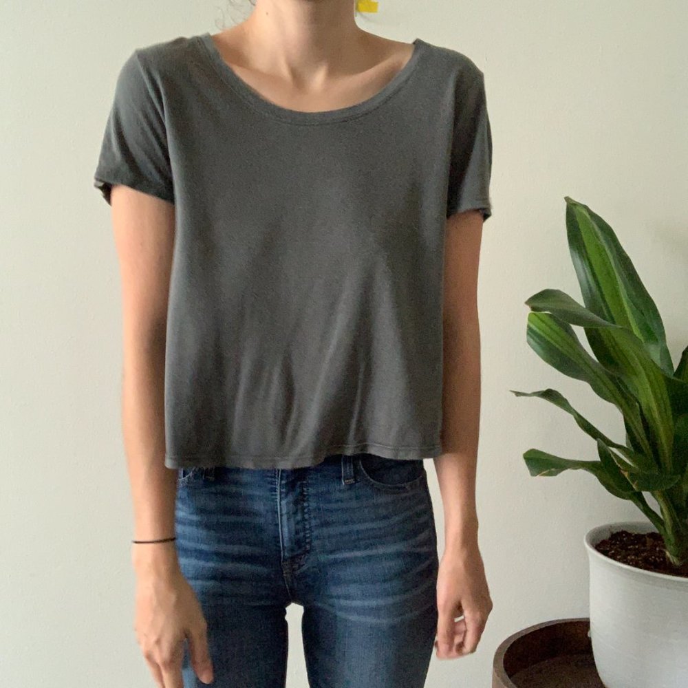 UO Crop Top Slit Back